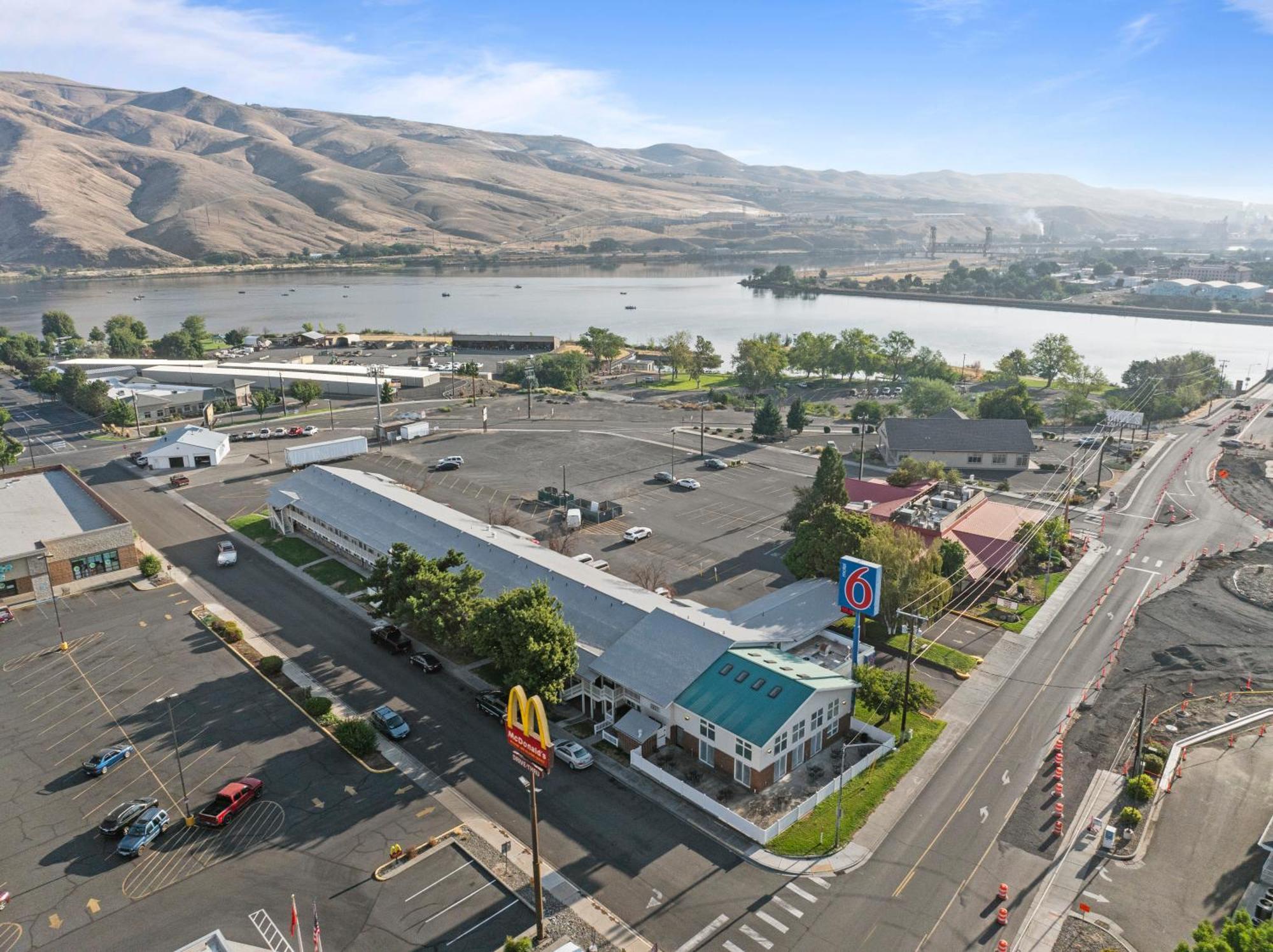 Motel 6 Clarkston Wa エクステリア 写真
